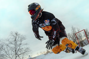 Snowshine Sports creates high-quality backpacks and products built to withstand the elements and support your active lifestyle. 